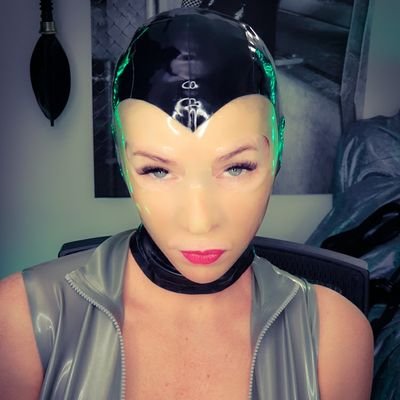 LatexRapture